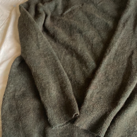 Babaton Alpaca Wool blend Sweater, Size Small - Picture 9 of 10